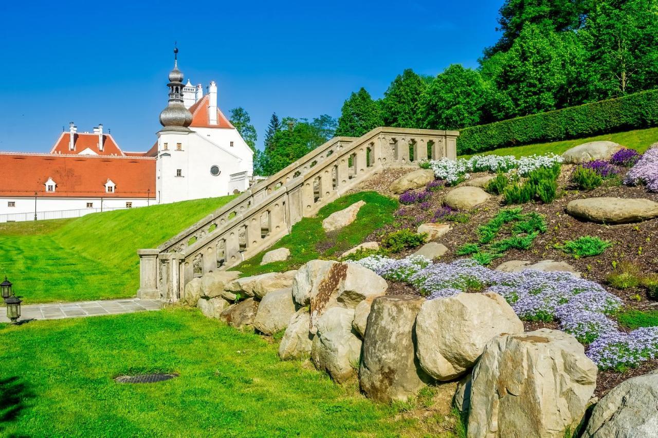 Schloss Thalheim Санкт Пьолтен Екстериор снимка